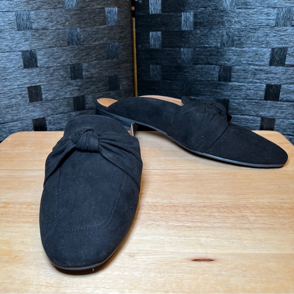 Women’s Size 13 Abound suede black slip on Flats